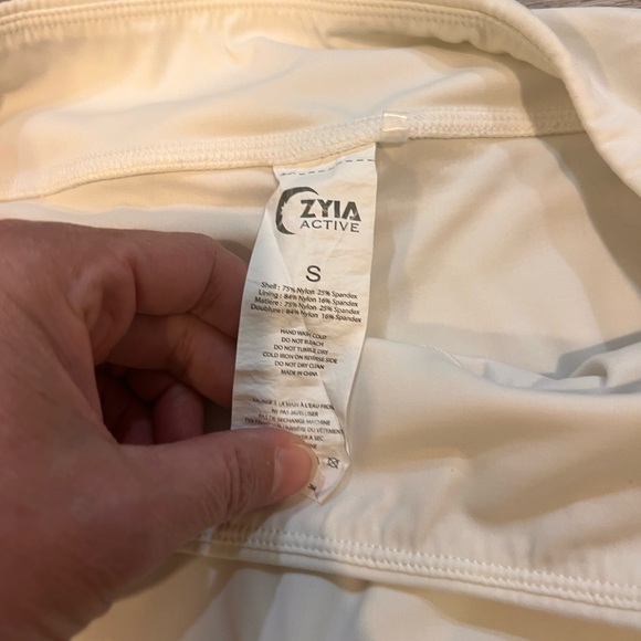 ⭐️ BOGO ⭐️ Zyia skort, size small, white - Picture 5 of 7